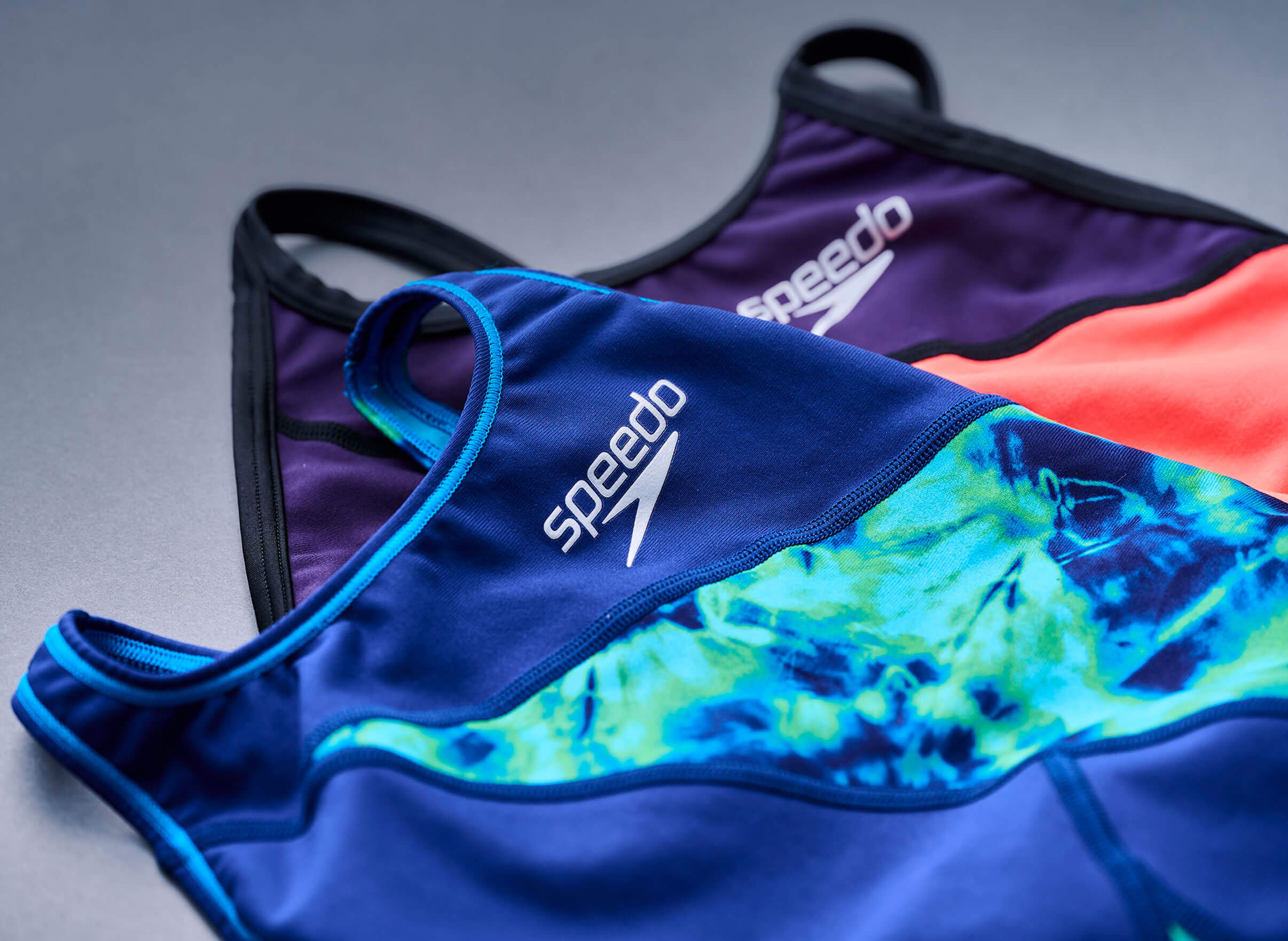 suim suits image
