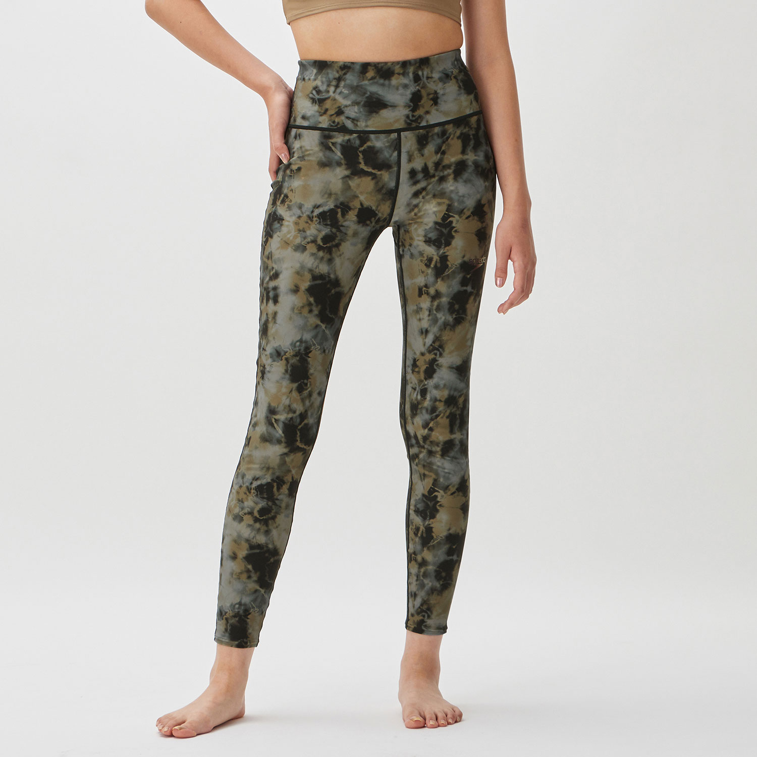 suim suits image